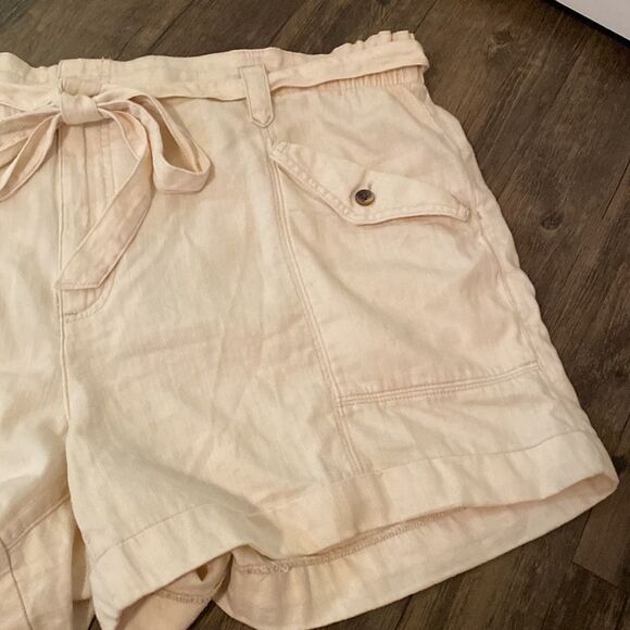 Old Navy Off White Cotton Shorts- New w/ Partial Tags - Picture 5 of 10